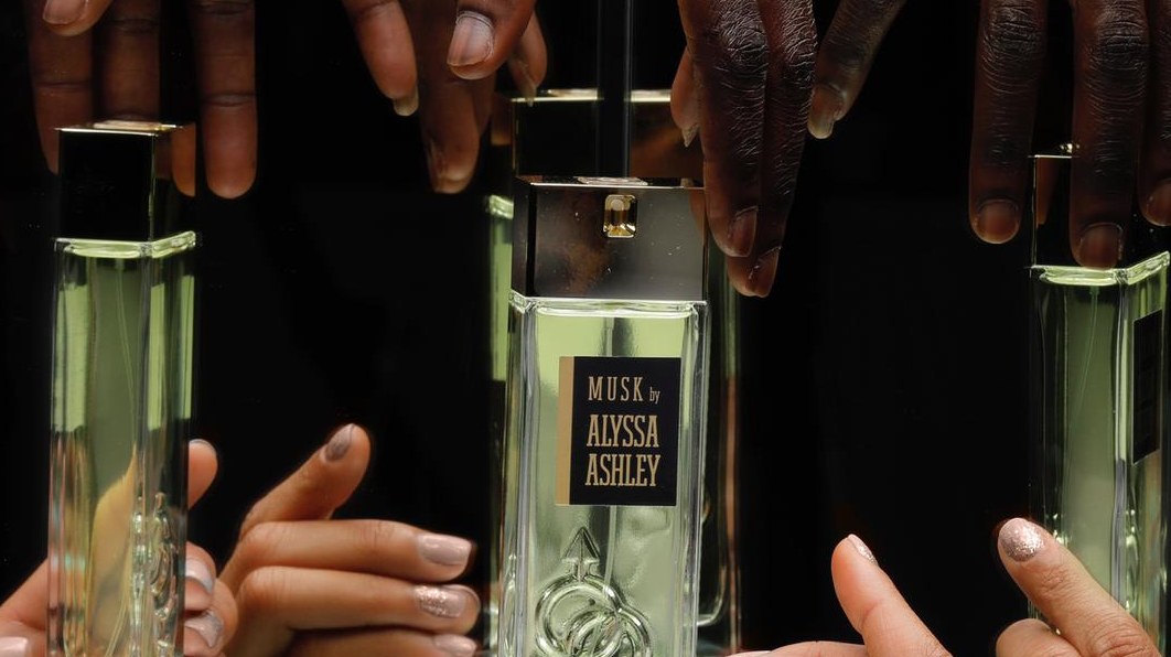 Pictures that talk: Alyssa speaks about Irving Penn